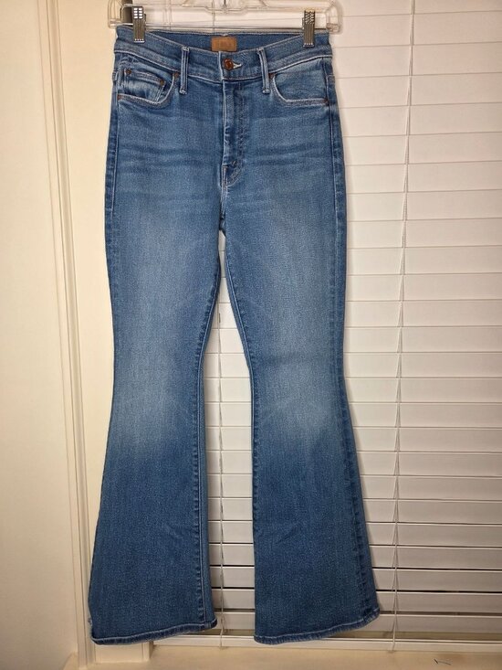 MOTHER Denim - Mother Lil Weekender High Rise Flare Jeans Size 26 Layover frayed